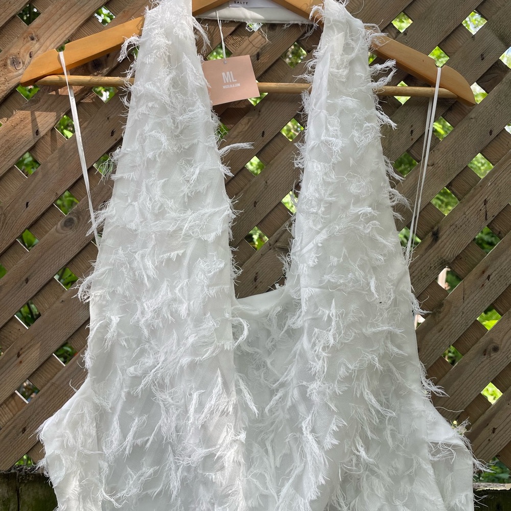 Salty White Feathered Sleeveless Top